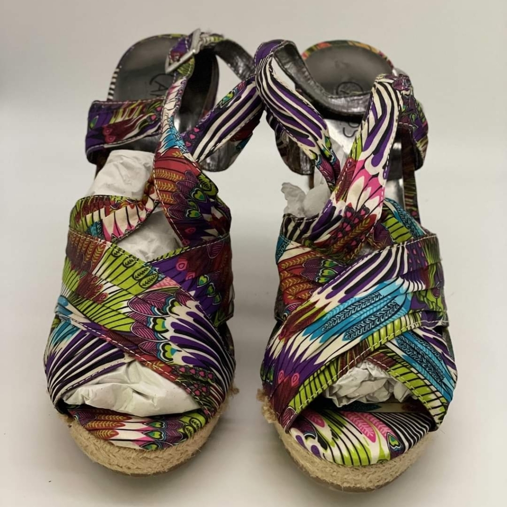 Sandals - Picture 6 of 6